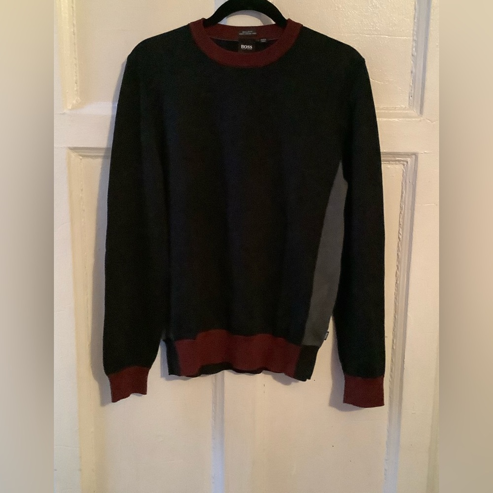 Hugo Boss Man’s Sweater